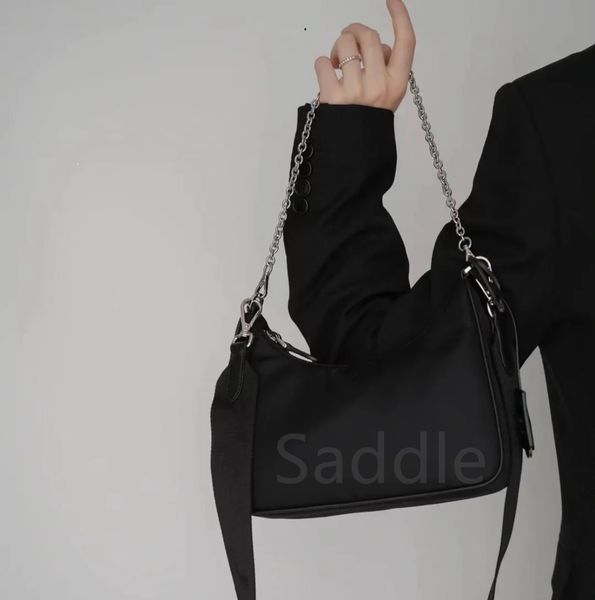 nylon hobo shoulder handbag bag clutch crossbody chain strap letters triangle half moon keychain zipper plain purse wallets tote lady luxury
nylon hobo shoulder handbag bag clutch crossbody chain strap letters triangle half moon keychain zipper plain purse wallets tote lady luxury