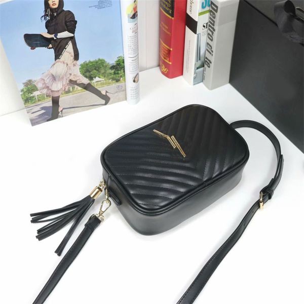 fashion camera bag leather quilted designer handbag black adjustable strap tassels soft alloy rose pink letters leisure retro popular crossb
fashion camera bag leather quilted designer handbag black adjustable strap tassels soft alloy rose pink letters leisure retro popular crossb