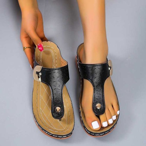 slippers 2022 new fashion flip flop women summer thong sandals beach shoes women brand design flat heel ladies sandals breathable j230417, Black
slippers 2022 new fashion flip flop women summer thong sandals beach shoes women brand design flat heel ladies sandals breathable j230417, Black