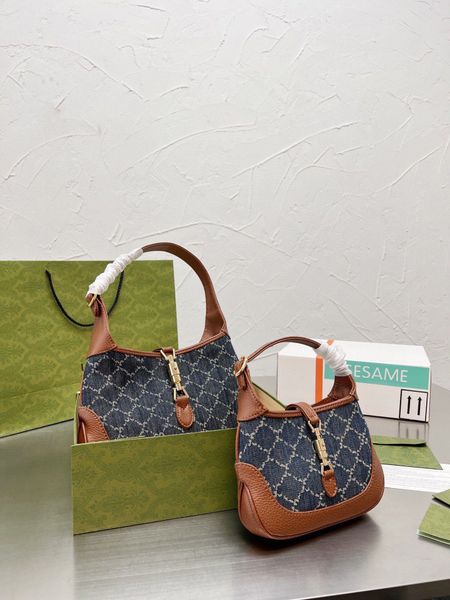jackie1961 underarm bag women shoulder bag designer leather denim canvas crossbodys bag lock clause handbag hobo buckle women's wallet
jackie1961 underarm bag women shoulder bag designer leather denim canvas crossbodys bag lock clause handbag hobo buckle women's wallet