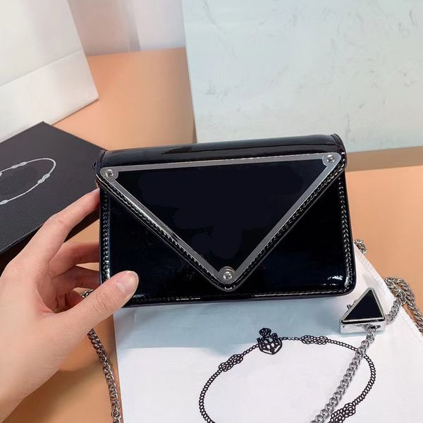 2023 women designer crossbody bags cross body big triangle logo chain bag luxurys fashion shoulder bags leather all-match small square purse
2023 women designer crossbody bags cross body big triangle logo chain bag luxurys fashion shoulder bags leather all-match small square purse