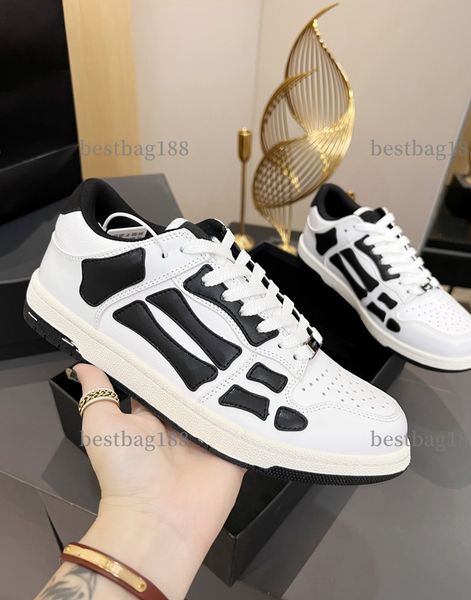 2023 new luxury designer brand thick sole casual shoes ami men's bone stitching sports, Black
2023 new luxury designer brand thick sole casual shoes ami men's bone stitching sports, Black