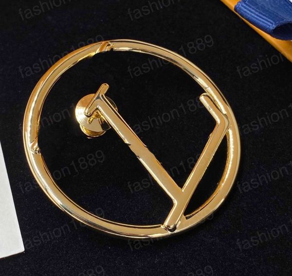 pins brooches luxury designer jewelry mens womens pin brooch gold letters classic brand brooch suit party dress ornaments beautiful, Gray
pins brooches luxury designer jewelry mens womens pin brooch gold letters classic brand brooch suit party dress ornaments beautiful, Gray