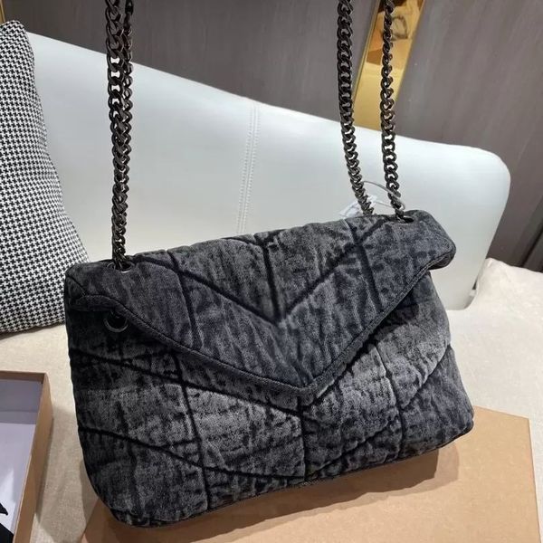 puffer denim flap bag luxury designer women totes handbag purse frosted cowboy shoulder bags crossbody clutch gold chain wallet metal letter, Black;red
puffer denim flap bag luxury designer women totes handbag purse frosted cowboy shoulder bags crossbody clutch gold chain wallet metal letter, Black;red