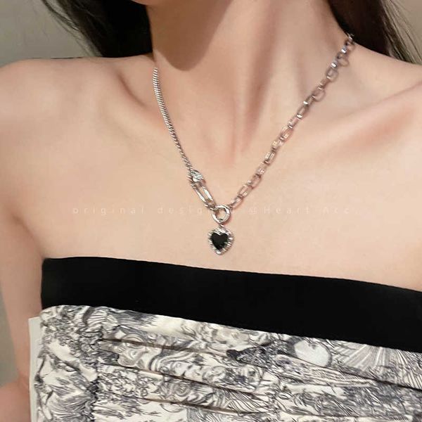 pendant necklaces punk fashion black heart necklace for women 2023 dainty neck choker cuban chain korean stainless steel jewelry collar z041, Silver
pendant necklaces punk fashion black heart necklace for women 2023 dainty neck choker cuban chain korean stainless steel jewelry collar z041, Silver