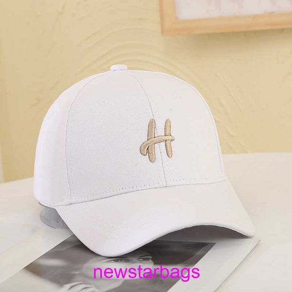 original edition designer herms hat for sale embroidered letter h children summer duck tongue sun visor solid casual versatile baseball cap, Blue;gray
original edition designer herms hat for sale embroidered letter h children summer duck tongue sun visor solid casual versatile baseball cap, Blue;gray