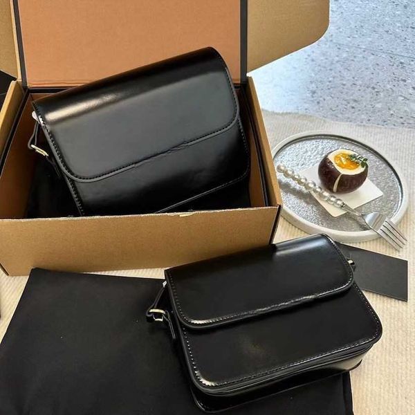 woman crossbody bag leather shoulder bag black designer handbag messenger bag lady bag fashion bag hobo bag classics layer leather flip squa
woman crossbody bag leather shoulder bag black designer handbag messenger bag lady bag fashion bag hobo bag classics layer leather flip squa