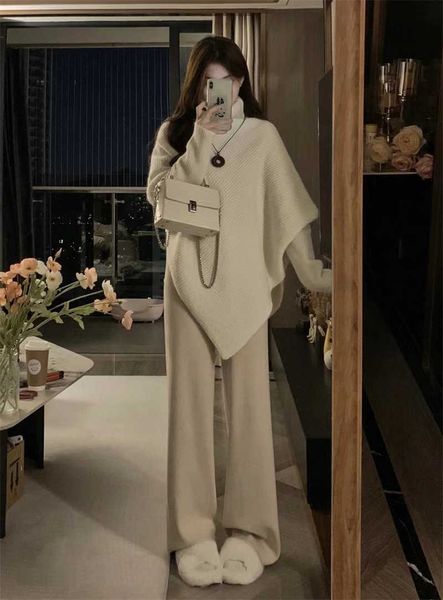autumn and winter new style small man salt tea wear high neck sweater wide leg pants advanced sense fragrance two piece set, Black;white
autumn and winter new style small man salt tea wear high neck sweater wide leg pants advanced sense fragrance two piece set, Black;white