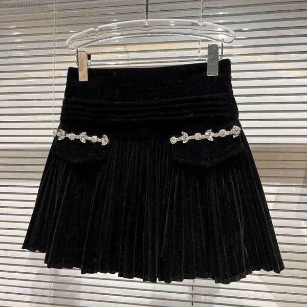 2021 winter new rhinestone nail bead double pocket golden velvet pleated mini skirt fluffy skirt gothic y2k accessories vintage 0417, Black
2021 winter new rhinestone nail bead double pocket golden velvet pleated mini skirt fluffy skirt gothic y2k accessories vintage 0417, Black