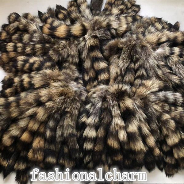 wholesale 100pcs/lot -25cm/10" real american raccoon fur tail keychain bag charm cosplay toy pendant tassels, Silver
wholesale 100pcs/lot -25cm/10" real american raccoon fur tail keychain bag charm cosplay toy pendant tassels, Silver