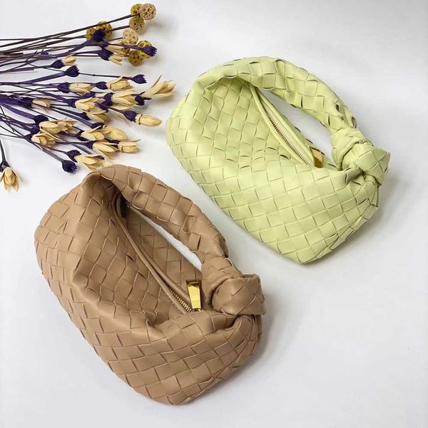 bags venetas bottegas designer 2023 new ins genuine leather knotted knitted handbag large capacity fashion versatile cowhide handheld womens
bags venetas bottegas designer 2023 new ins genuine leather knotted knitted handbag large capacity fashion versatile cowhide handheld womens