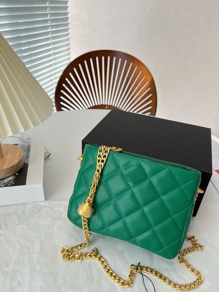 2023 new shopping bag small square bag love golden ball bucket cross-body one shoulder wandering back chain arbitrary adjustment giant every
2023 new shopping bag small square bag love golden ball bucket cross-body one shoulder wandering back chain arbitrary adjustment giant every