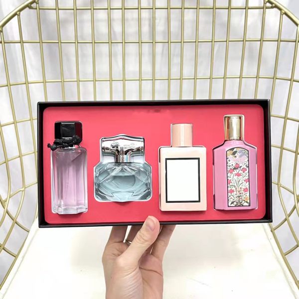 factory wholesale floral women perfume luxury collection high custom gift box perfume set 25ml*4pcs present
factory wholesale floral women perfume luxury collection high custom gift box perfume set 25ml*4pcs present
