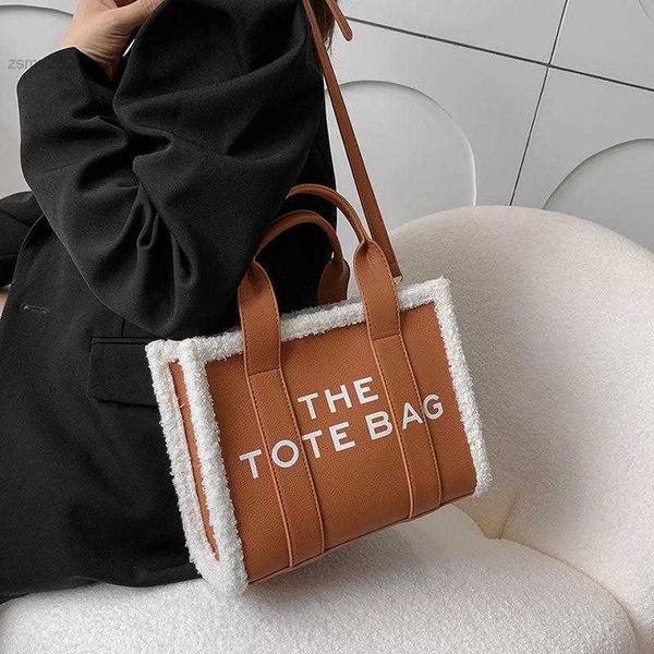 totes pu leather fashion letter tote bag for women designer luxury handbags casual ladies shouler crossbody purses trendy shopper 2022
totes pu leather fashion letter tote bag for women designer luxury handbags casual ladies shouler crossbody purses trendy shopper 2022