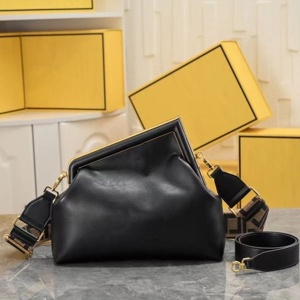 designer bag women's handbag luxury one shoulder bag high-quality leather shoulder bag fashion crossbody bag current irregular tote bag
designer bag women's handbag luxury one shoulder bag high-quality leather shoulder bag fashion crossbody bag current irregular tote bag