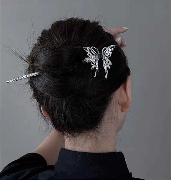 hairpins fashion butterfly hair sticks for women shell hair clip pins minimalist u shape girls hairpins hair bun maker headwear w0417, Golden;silver
hairpins fashion butterfly hair sticks for women shell hair clip pins minimalist u shape girls hairpins hair bun maker headwear w0417, Golden;silver