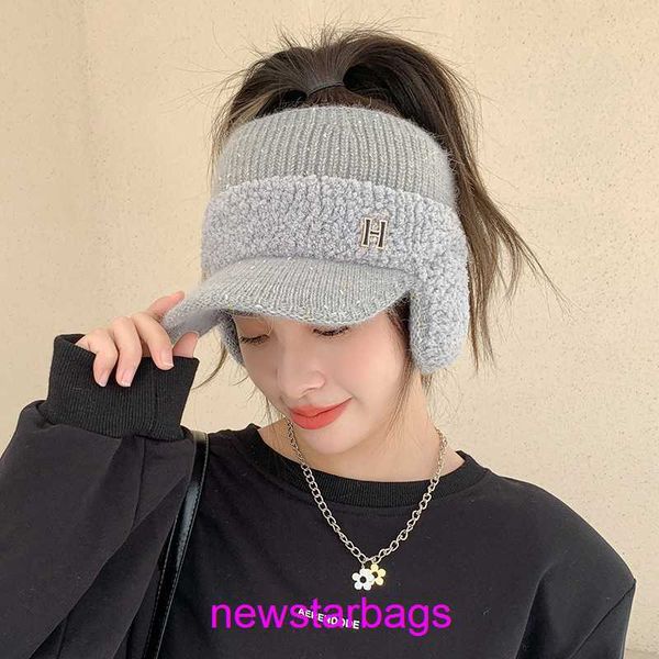 original edition designer herms hat for sale womens winter knitted ear protection duck tongue fashion versatile plush riding warm hollow ear, Blue;gray
original edition designer herms hat for sale womens winter knitted ear protection duck tongue fashion versatile plush riding warm hollow ear, Blue;gray