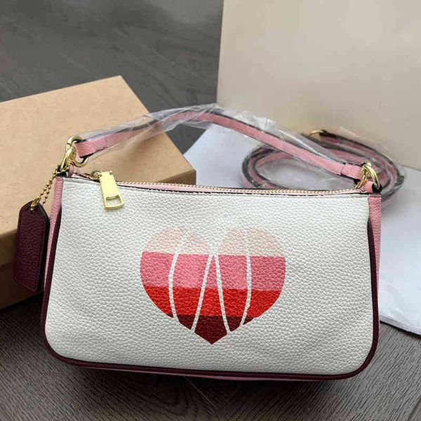 new heart pattern shoulder bags leather designer bag women heart luxurys handbag c letter fashion crossbody bags underarm tote bag wallet 22
new heart pattern shoulder bags leather designer bag women heart luxurys handbag c letter fashion crossbody bags underarm tote bag wallet 22