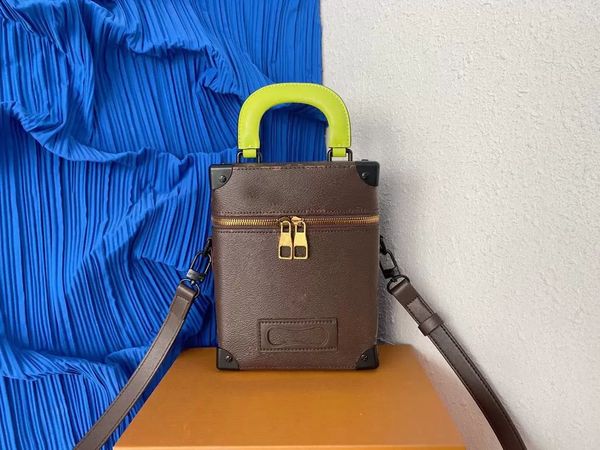 2023 new bucket shoulder bag designer messenger bags luxury soft material fashion casual temperament atmosphere xb40058p, Black;red
2023 new bucket shoulder bag designer messenger bags luxury soft material fashion casual temperament atmosphere xb40058p, Black;red