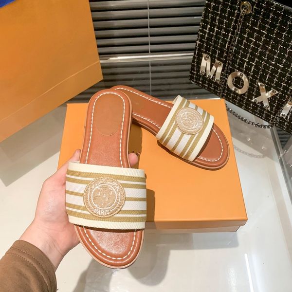 womens slipper paris beach slides flat heel summer designer fashion flops lady embroidery sandals women slide l bath ladies v famous sandals, Black
womens slipper paris beach slides flat heel summer designer fashion flops lady embroidery sandals women slide l bath ladies v famous sandals, Black