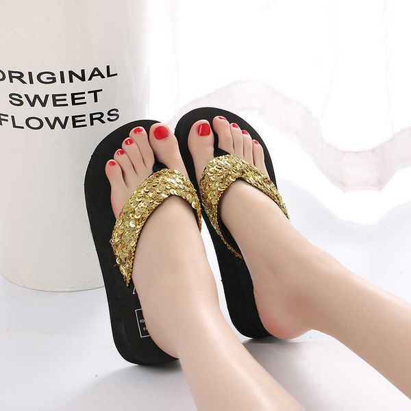 slippers fashion flip flops women beach sandals sequins bling slippers for women 2022 wedges platform shoes female luxury designer shoes j23, Black
slippers fashion flip flops women beach sandals sequins bling slippers for women 2022 wedges platform shoes female luxury designer shoes j23, Black