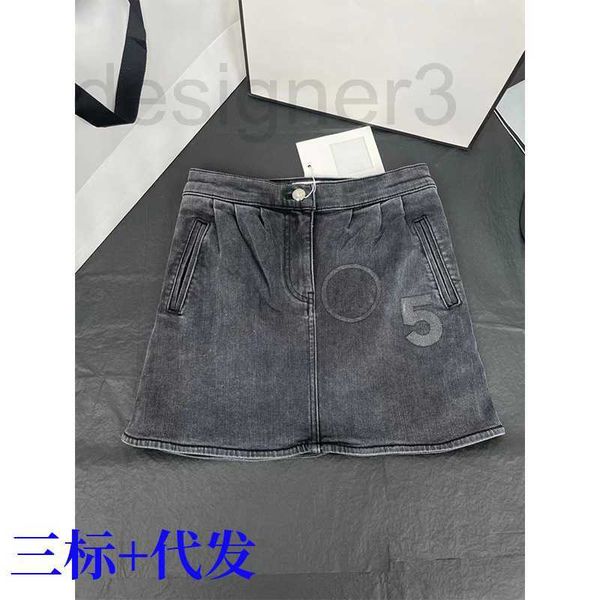 skirts designer 2023 spring/summer new french style chic black denim women's high waist a-line short l4n0
skirts designer 2023 spring/summer new french style chic black denim women's high waist a-line short l4n0