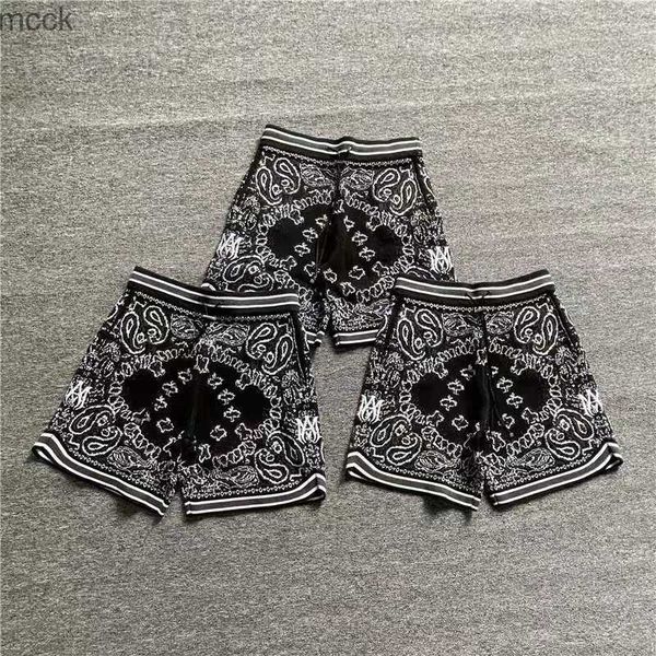men's shorts men shorts for 2023 summer new elastic waist loose paisley shorts, White;black
men's shorts men shorts for 2023 summer new elastic waist loose paisley shorts, White;black