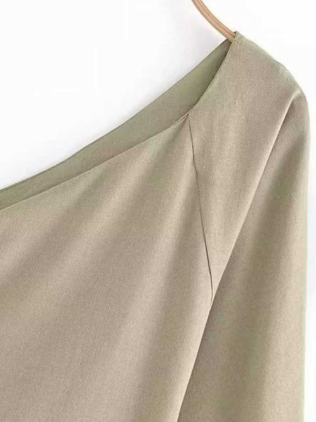 party dresses single shoulder long sleeve dresses for women 2022 summer solid side slit robe female fashion casual pleated sudress j230417, White;black
party dresses single shoulder long sleeve dresses for women 2022 summer solid side slit robe female fashion casual pleated sudress j230417, White;black