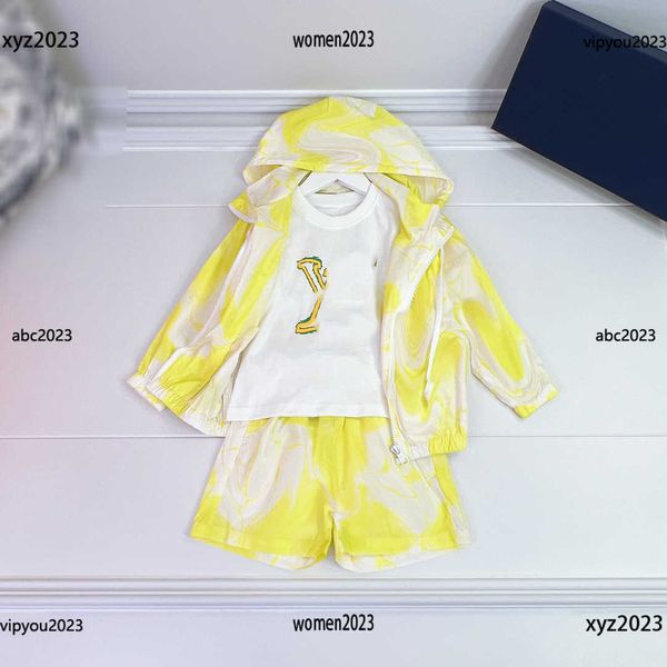 luxury kids clothes tracksuits baby hooded sun protection suit size 90-150 cm 3pcs zipper jacket t-shirt and shorts ing, White
luxury kids clothes tracksuits baby hooded sun protection suit size 90-150 cm 3pcs zipper jacket t-shirt and shorts ing, White
