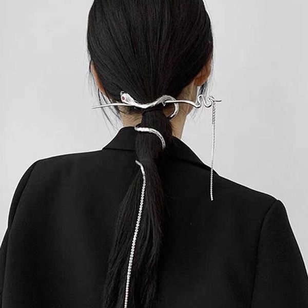 hairpins snake hair claw clips hair sticks hair updo long tassel rhinestone metal punk hairpin headwear hair accessories for women girls w04, Golden;silver
hairpins snake hair claw clips hair sticks hair updo long tassel rhinestone metal punk hairpin headwear hair accessories for women girls w04, Golden;silver