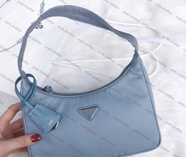 7a quality 3pcs triple nylon bag re-edition 2005 2000 tote luxurys designer shoulder womens men famous handbags ladies wallet crossbody clut
7a quality 3pcs triple nylon bag re-edition 2005 2000 tote luxurys designer shoulder womens men famous handbags ladies wallet crossbody clut