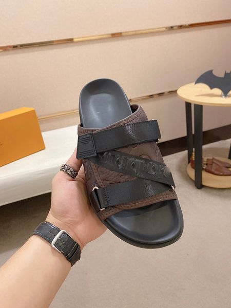 vintage classic hollowed out everything sandals solid color thick soled slippers design casual non-slip sandals, Black
vintage classic hollowed out everything sandals solid color thick soled slippers design casual non-slip sandals, Black