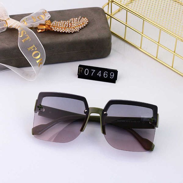 frames 2022 fashion large tr90 polarized sunglasses women's frame with sunglasses, White;black
frames 2022 fashion large tr90 polarized sunglasses women's frame with sunglasses, White;black