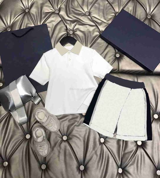 kids designer clothes sets fashion korean great quality baby boys girls outfits short sleeve and full letter printing skirt or shorts 2pcs, White
kids designer clothes sets fashion korean great quality baby boys girls outfits short sleeve and full letter printing skirt or shorts 2pcs, White