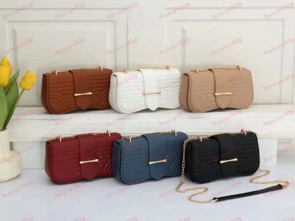 small sling bags cross body bag for women fashion designer chain diagonal bag high-end luxury flip buckle messenger wallets
small sling bags cross body bag for women fashion designer chain diagonal bag high-end luxury flip buckle messenger wallets