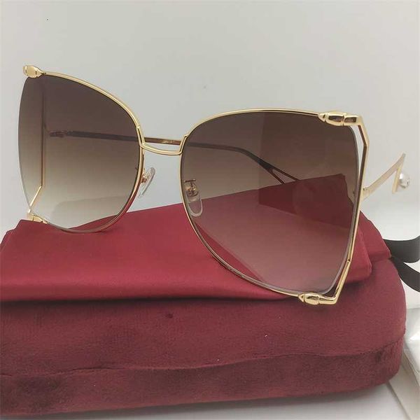 square big frame sunglasses for women vintage fashion alloy brand designer retro futuristic green party sun glasses uv400, White;black
square big frame sunglasses for women vintage fashion alloy brand designer retro futuristic green party sun glasses uv400, White;black