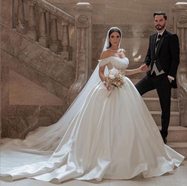 elegant ball gown wedding dresses bateau sleeveless off shoulder sequins appliques beaded floor length ruffles 3d lace satin bridal gowns pl, White
elegant ball gown wedding dresses bateau sleeveless off shoulder sequins appliques beaded floor length ruffles 3d lace satin bridal gowns pl, White