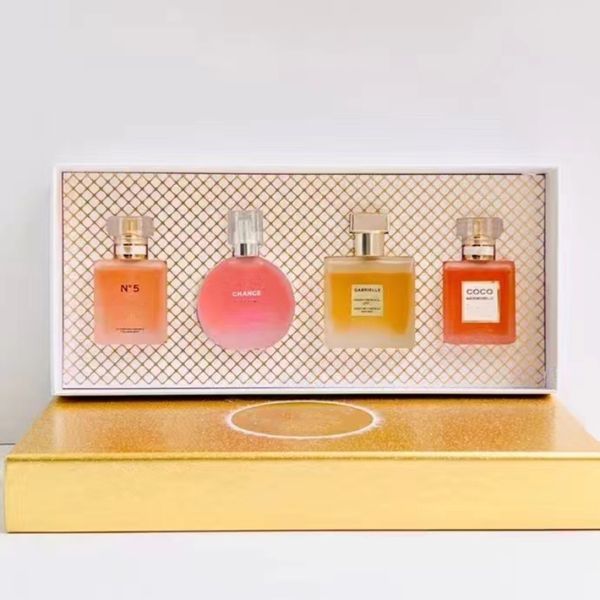 4*25ml women perfume fragrance spray peach edt brand perfumes eau de parfum gift set box long lasting good smells girl fast ship
4*25ml women perfume fragrance spray peach edt brand perfumes eau de parfum gift set box long lasting good smells girl fast ship