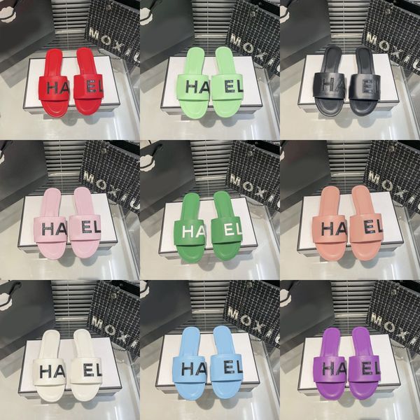 23p black white patent letters slippers slides dad sandal logo mules embossed signature chanl flip flops women ladies summer shoes fashion f
23p black white patent letters slippers slides dad sandal logo mules embossed signature chanl flip flops women ladies summer shoes fashion f