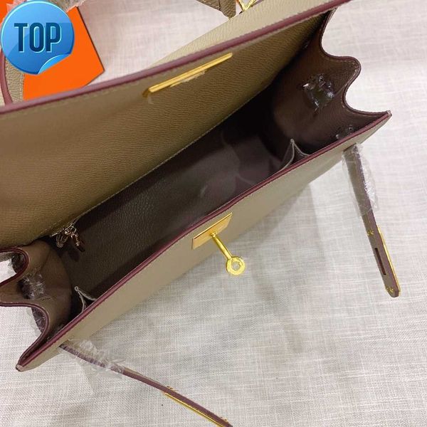 5a fashion purse women totes shoulder bags cowskin genuine leather handbag scarf charm with shoulders straps and packing
5a fashion purse women totes shoulder bags cowskin genuine leather handbag scarf charm with shoulders straps and packing