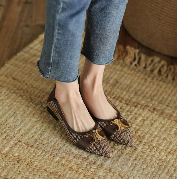 fashion low heel pointed toe single shoes women metal buckle muller shoes female office shoes, Black
fashion low heel pointed toe single shoes women metal buckle muller shoes female office shoes, Black