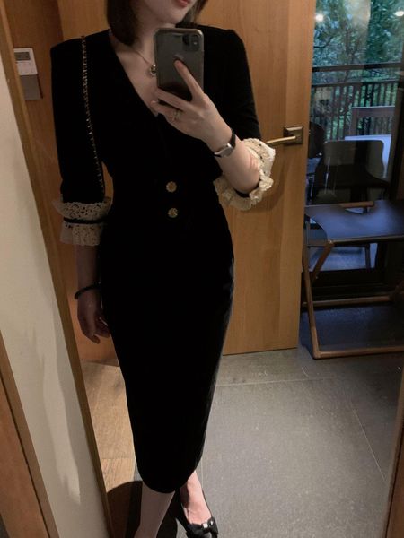 dresses 2022 autumn new women elegant midi black velvet vintage dress party fashion clothing female vestido robe, Black;gray
dresses 2022 autumn new women elegant midi black velvet vintage dress party fashion clothing female vestido robe, Black;gray