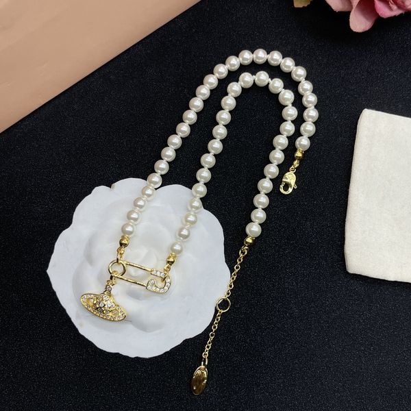 fashion brand designer pendant necklaces letter viviene chokers luxury women jewelry metal pearl necklace cjeweler westwood for woman chain, Silver
fashion brand designer pendant necklaces letter viviene chokers luxury women jewelry metal pearl necklace cjeweler westwood for woman chain, Silver
