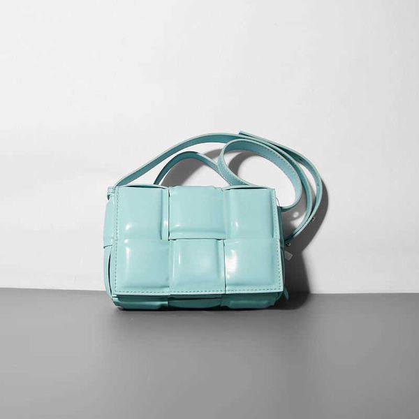 mini designer womens bag teen botegas cassette cross body bags handbag leather messenger 2023 advanced 442n
mini designer womens bag teen botegas cassette cross body bags handbag leather messenger 2023 advanced 442n