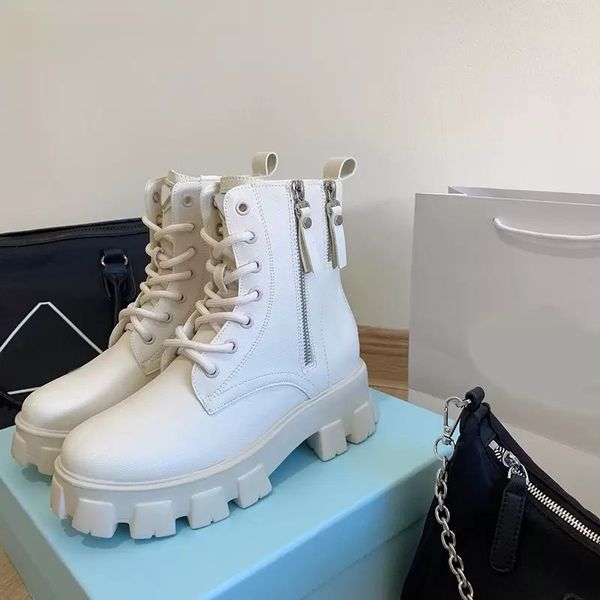 2023 booster boots casual boot r black leather ladies designer resort strap box size 3540
2023 booster boots casual boot r black leather ladies designer resort strap box size 3540