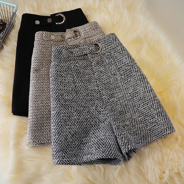 women's shorts woolen shorts women's autumn and winter style comfortable and versatile casual pants 230418, White;black
women's shorts woolen shorts women's autumn and winter style comfortable and versatile casual pants 230418, White;black