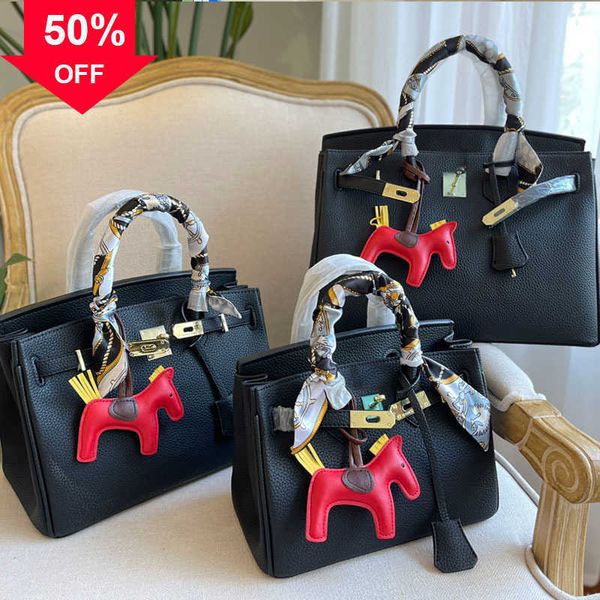 tote bag large handbag women shoulder bags shopping bags cowhide grain genuine leather gold stamped lock fashion letter 25/30/35cm birkin ha
tote bag large handbag women shoulder bags shopping bags cowhide grain genuine leather gold stamped lock fashion letter 25/30/35cm birkin ha