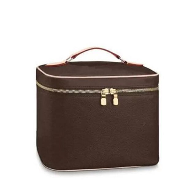women's bag cosmetic bag pouch nice makeup cases toiletry travel bags clutch handbags purses mini wallets luxury designer
women's bag cosmetic bag pouch nice makeup cases toiletry travel bags clutch handbags purses mini wallets luxury designer