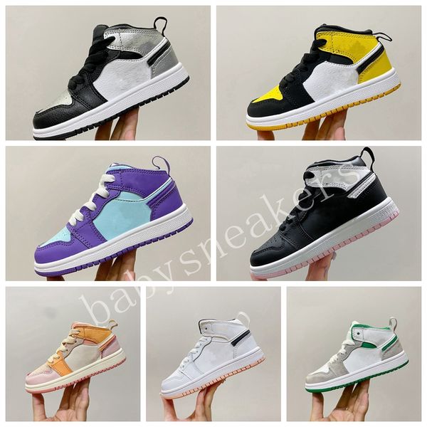 2023 designer kids baby shoes for boys girls sports black white chunky low cows trainers boy and girl boys girls athletic outdoor sneakers c
2023 designer kids baby shoes for boys girls sports black white chunky low cows trainers boy and girl boys girls athletic outdoor sneakers c