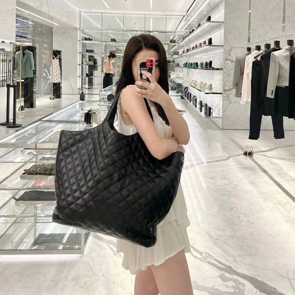 icare maxi tote bag shopping bags ladies fashion handbag oversized stylish easy-open meets ladie carry-on needs tiktok same style two-piece
icare maxi tote bag shopping bags ladies fashion handbag oversized stylish easy-open meets ladie carry-on needs tiktok same style two-piece